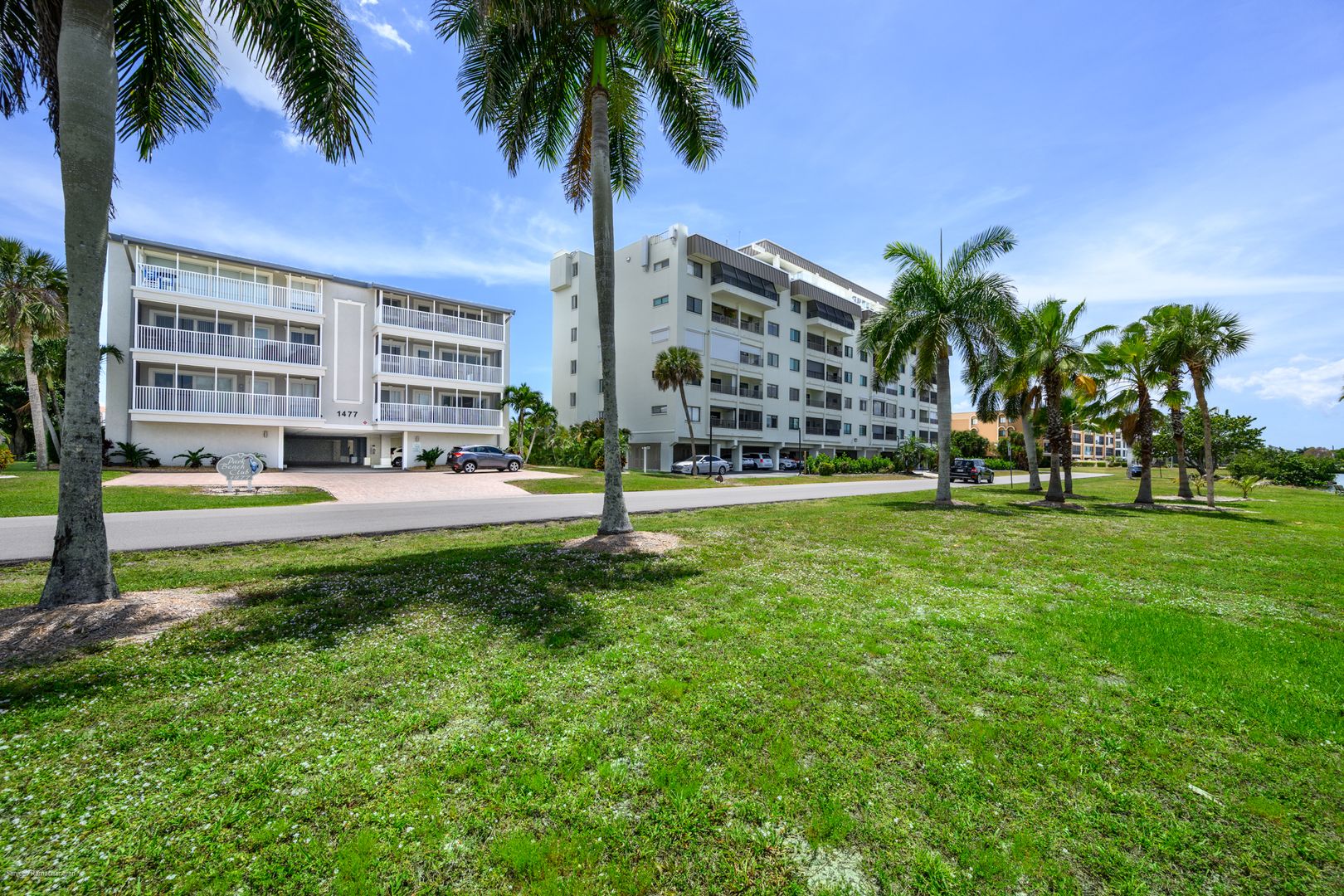 Punta Gorda Condo: 1477 park Beach Cir #33