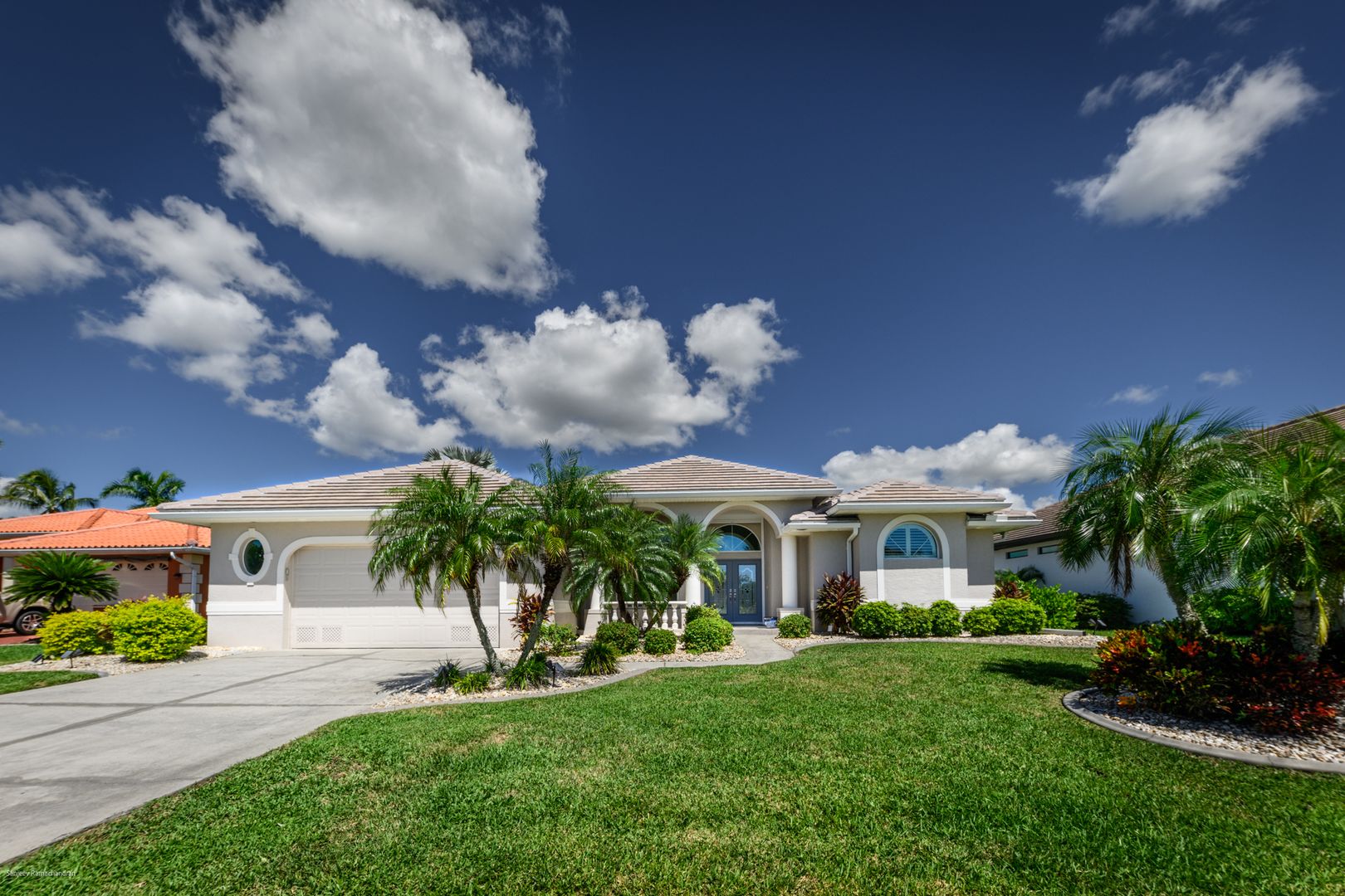 Punta Gorda House: 566 Port Bendres Dr