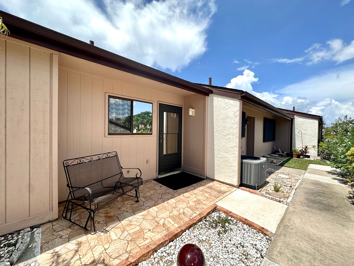 Punta Gorda Apartment: 1001 W. Marion Ave. #9