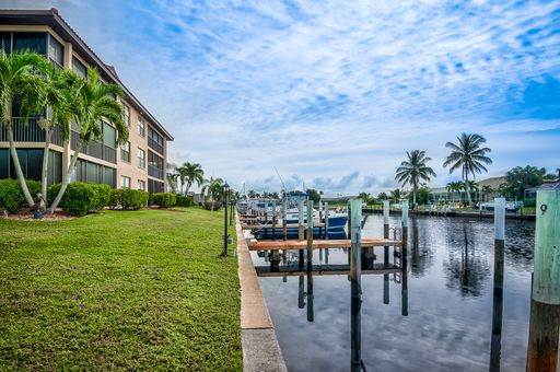 SAILBOAT ACCESS- GROUND FLOOR FURNISHED SEASONAL RENTAL IN PUNTA GORDA ISLES – photo 1