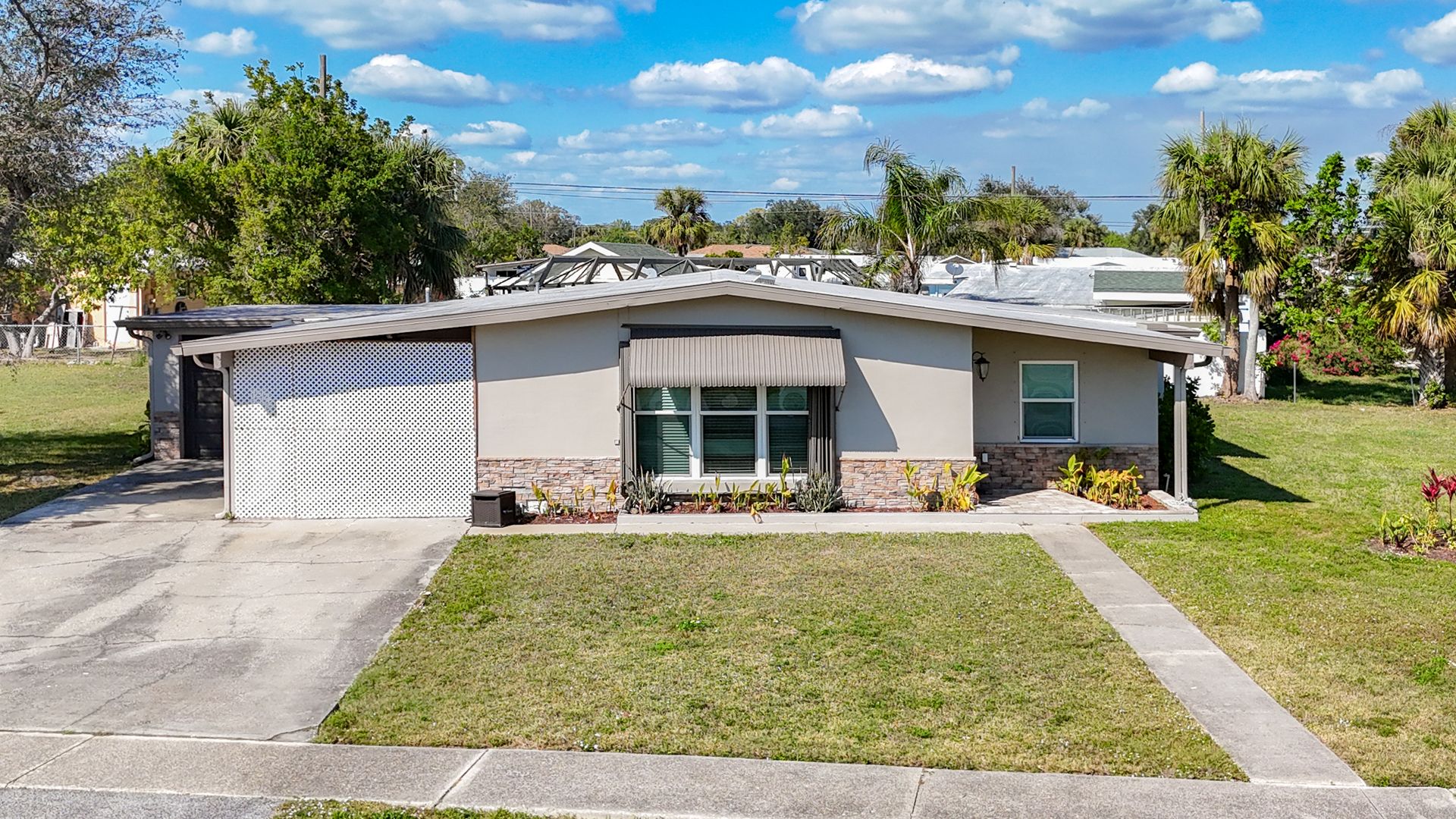 Port Charlotte House: 21402 Meehan Ave.