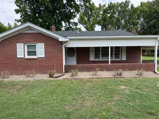 Brick Ranch Near Edgecombe Community College - NEW KITCHEN!!