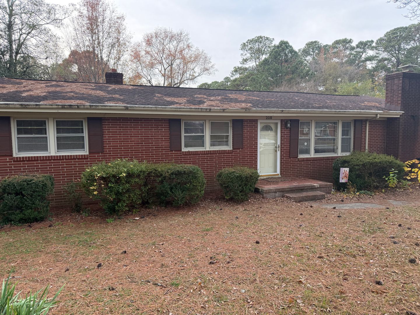 Rocky Mount House: 208 Ridgewood Dr