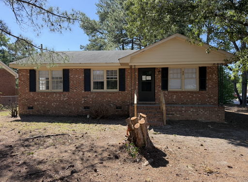 3 Bedroom Brick Ranch $99 June Rent Special – photo 1