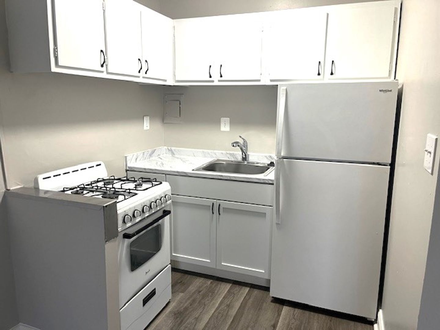 Washington Apartment: 4317 Kansas Ave. NW