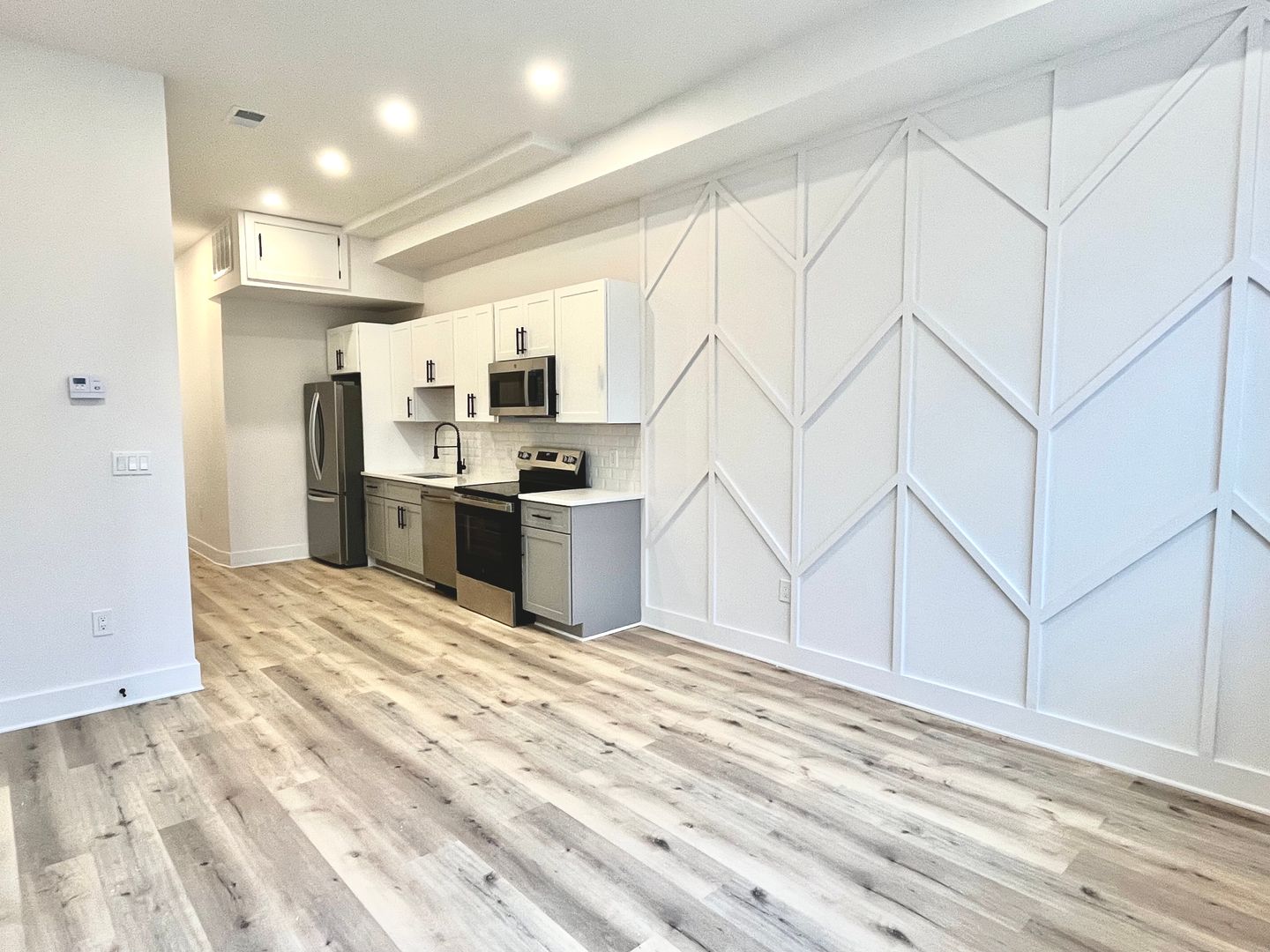 Washington Apartment: 1802 11th Street NW
