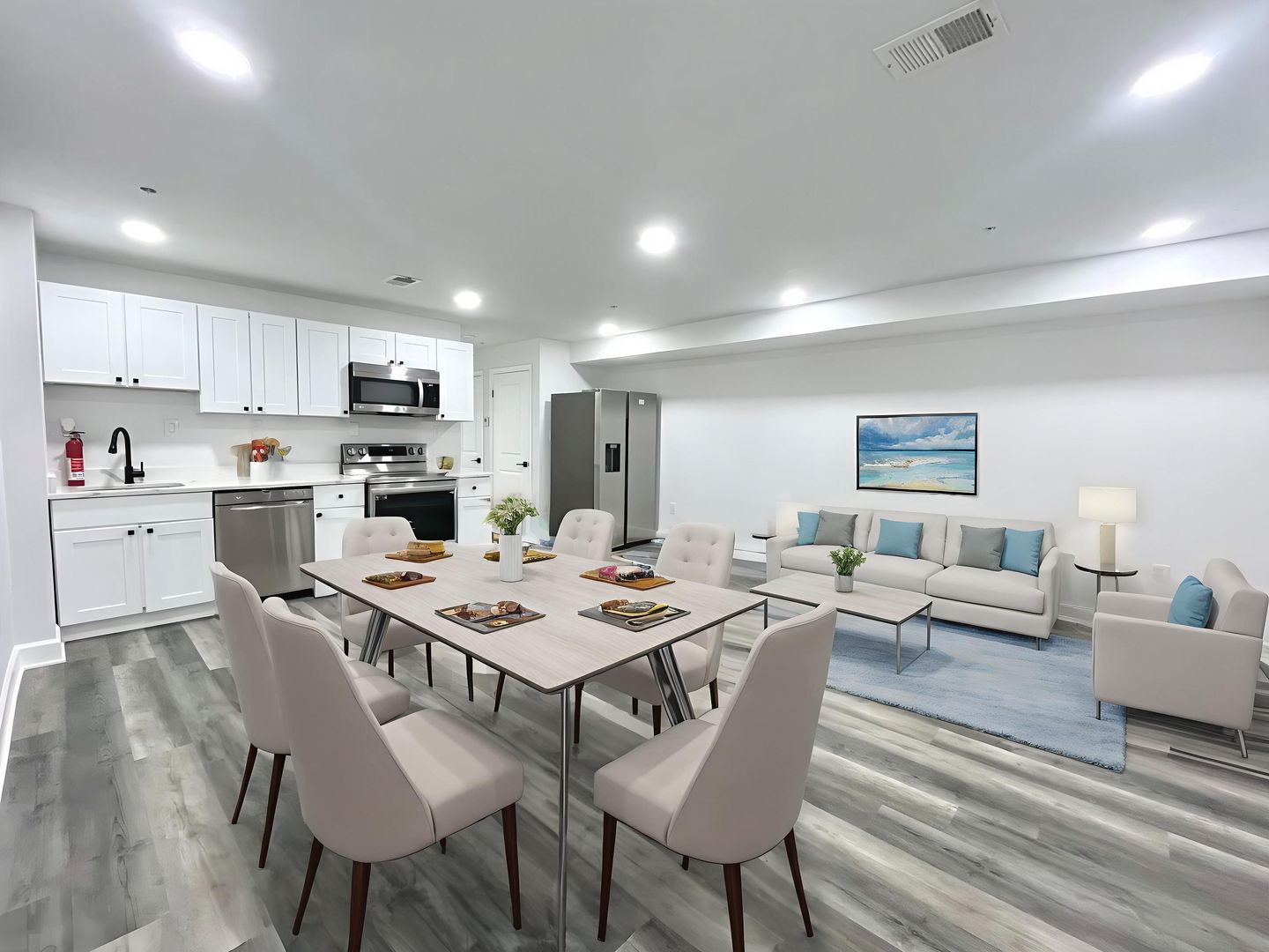 Washington Apartment: 1510 10th St NW