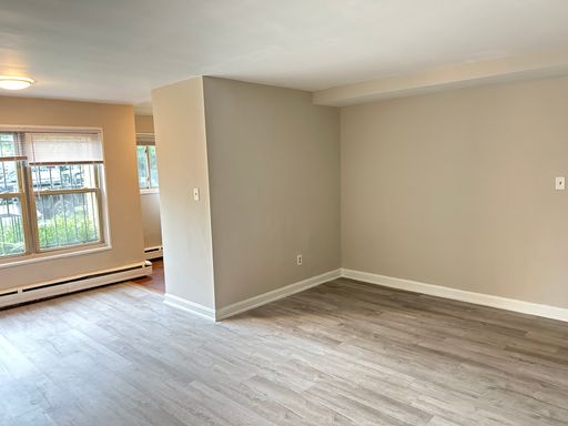 H Street Corridor | 1 bd 650 sqft | Hardwood floors – photo 1