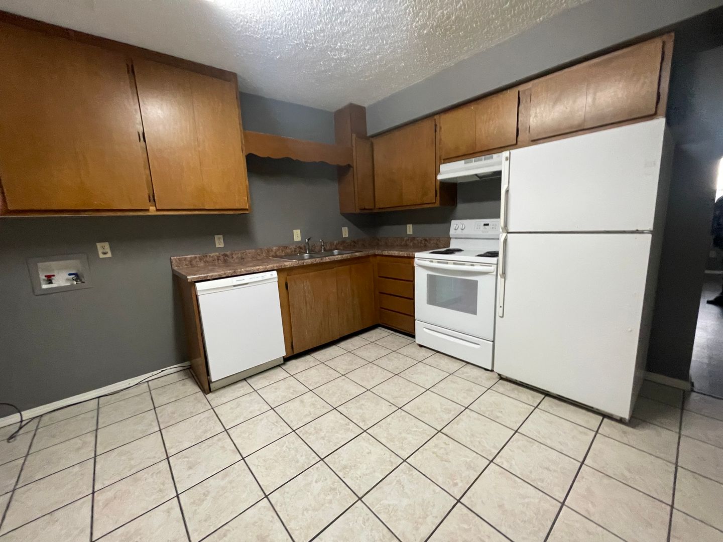 Branson Apartment: 1103 Bird Road Apt #6