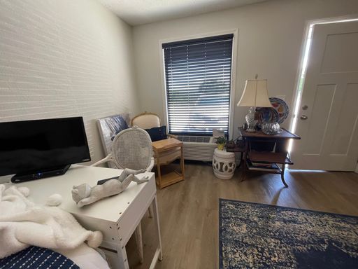 Cozy Studio Apartment in Branson, MO - Affordable Living