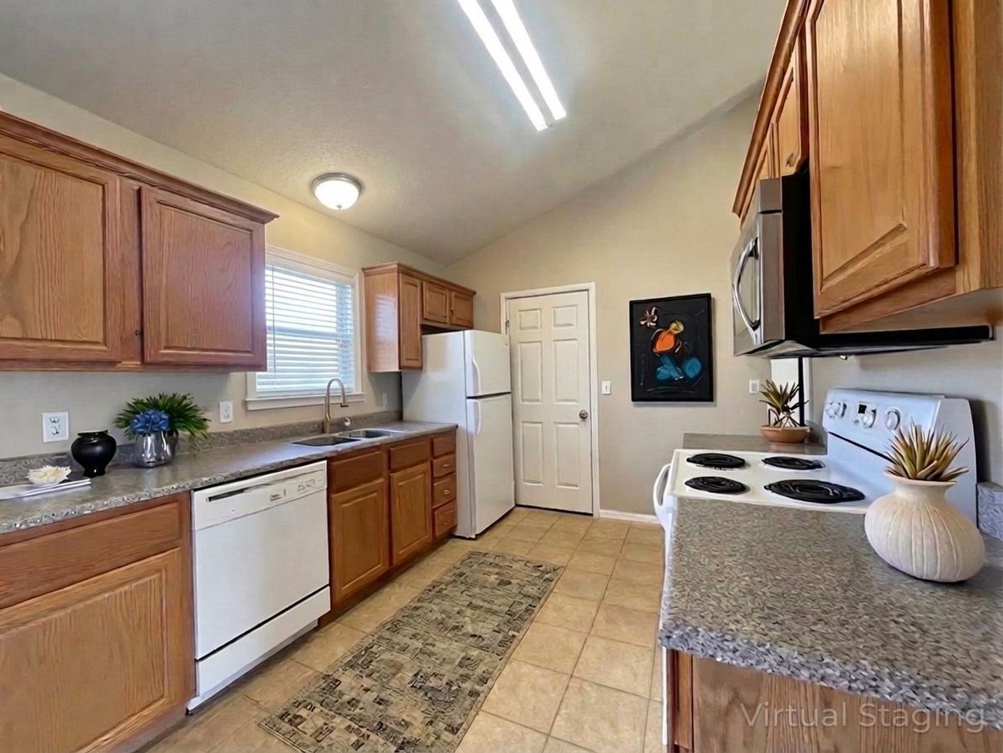 Branson House: 172 Forest Ln