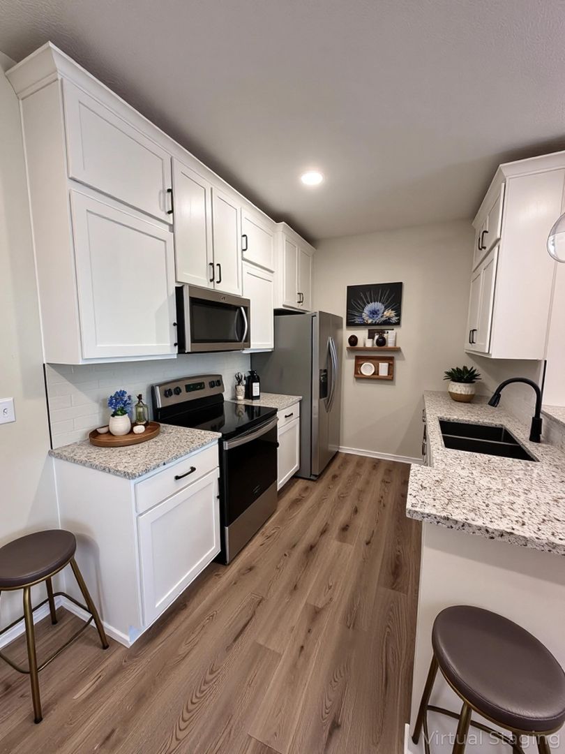 Branson Apartment: 750 Windsor Court -205