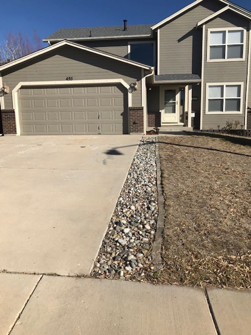 Colorado Springs House: 455 Widick Street