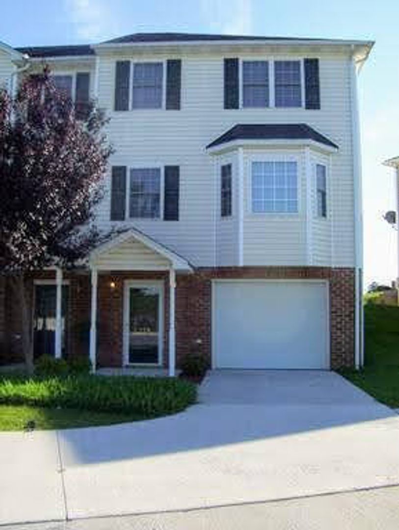 Lynchburg Apartment: 125 Margate Drive