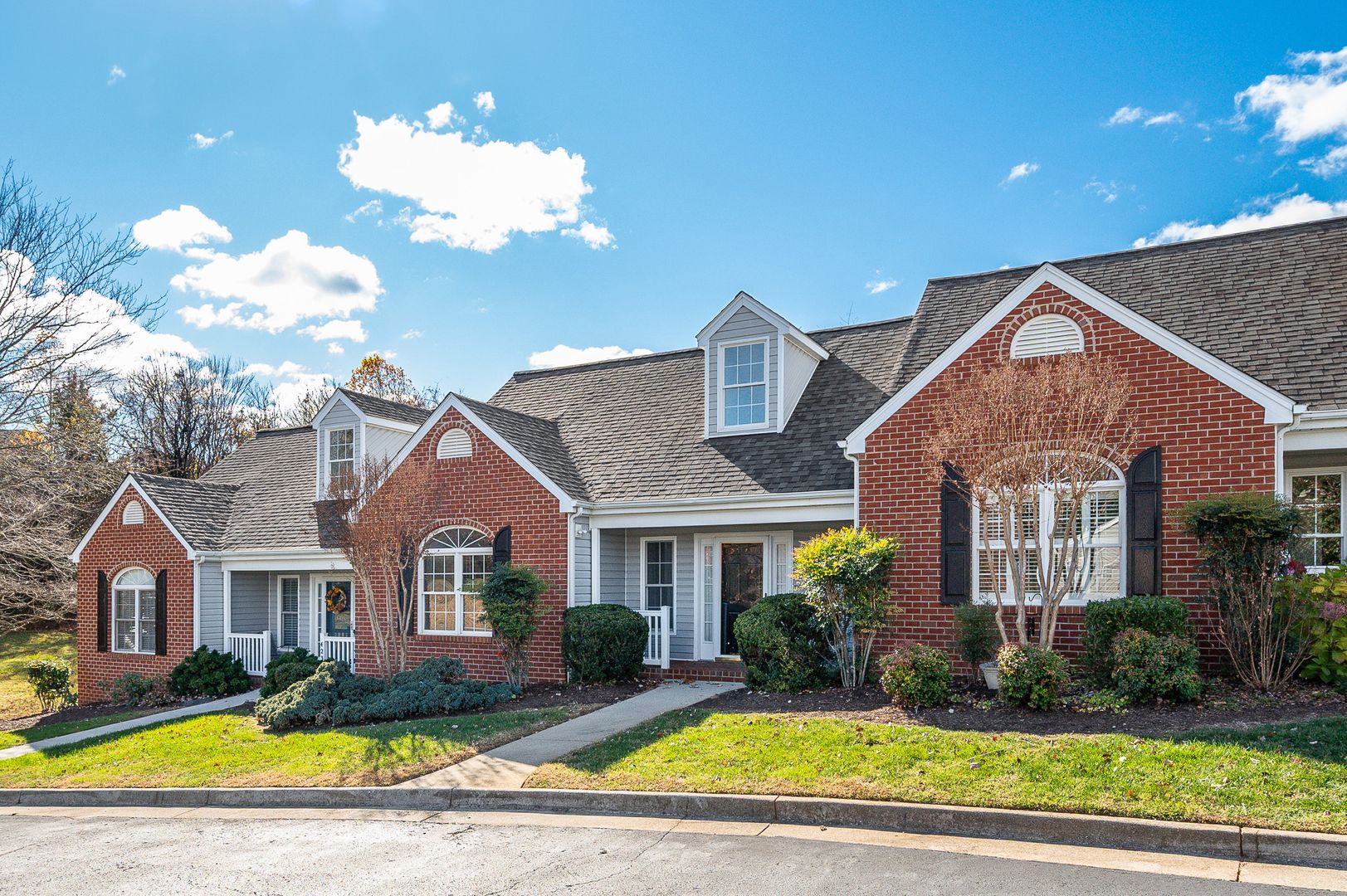 Forest Apartment: 419 Horizon Drive