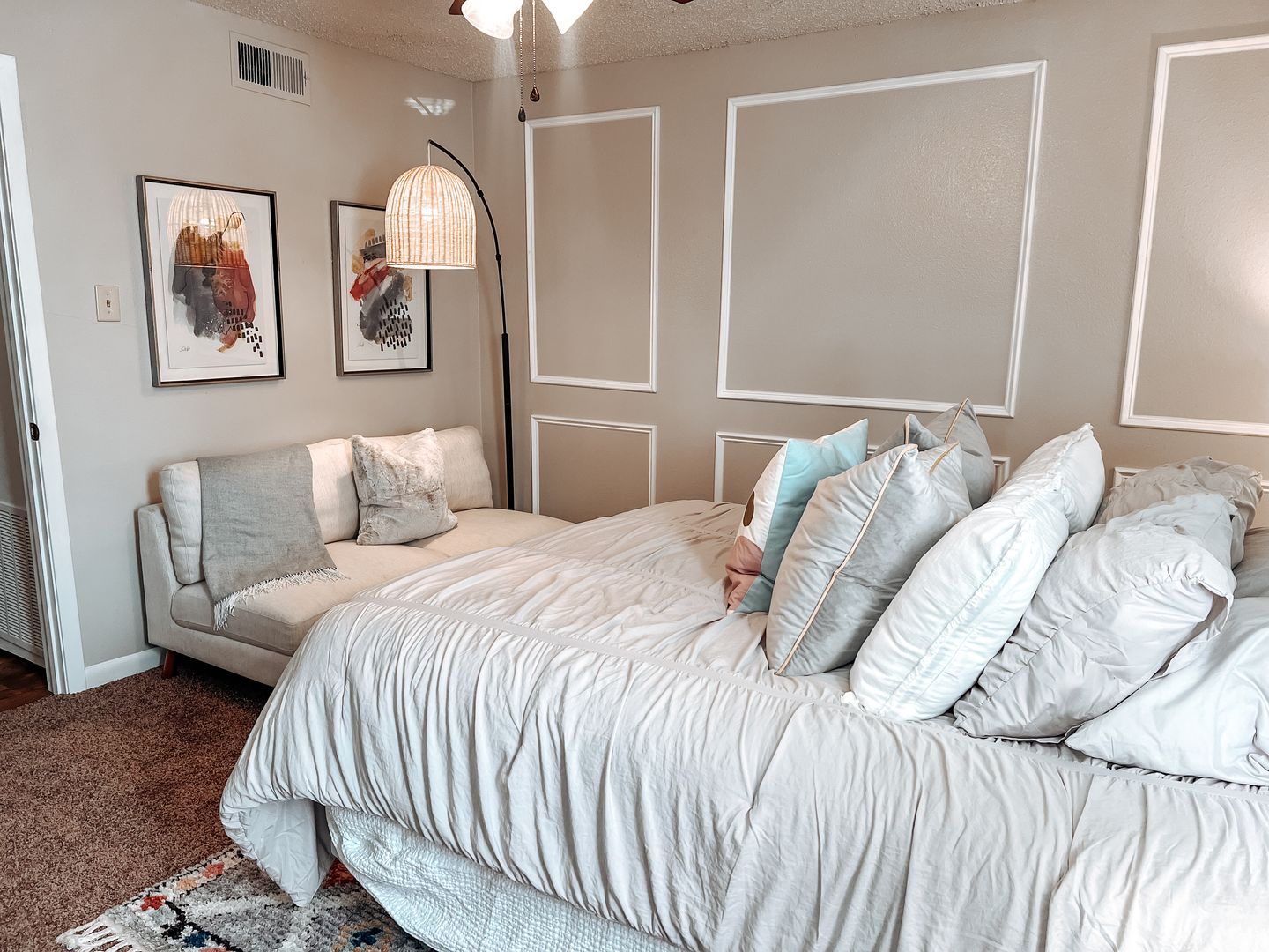 Town & Country Apartments