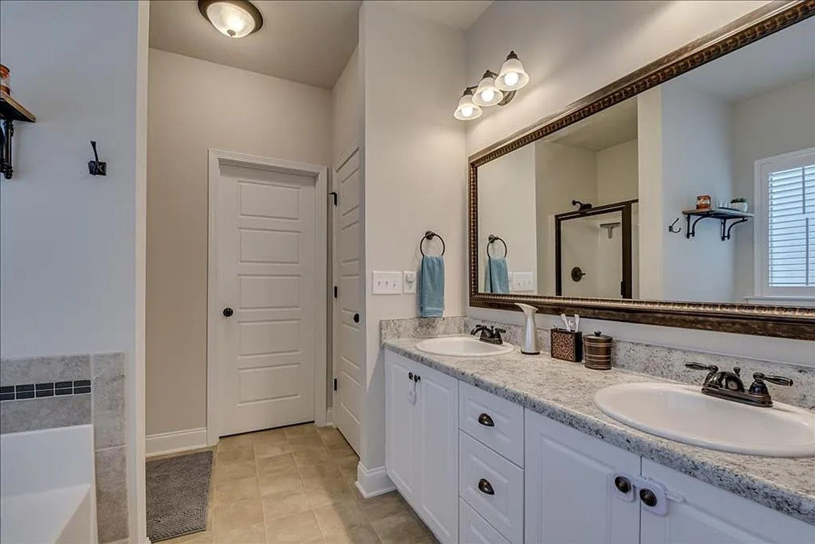 285 149 Beallwood Dr 11 of 12