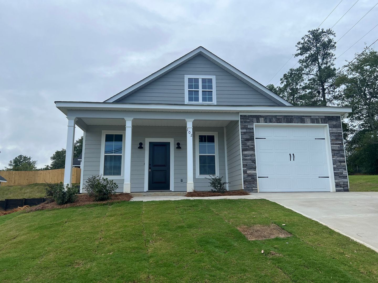Grovetown House: 102 Bennett Street