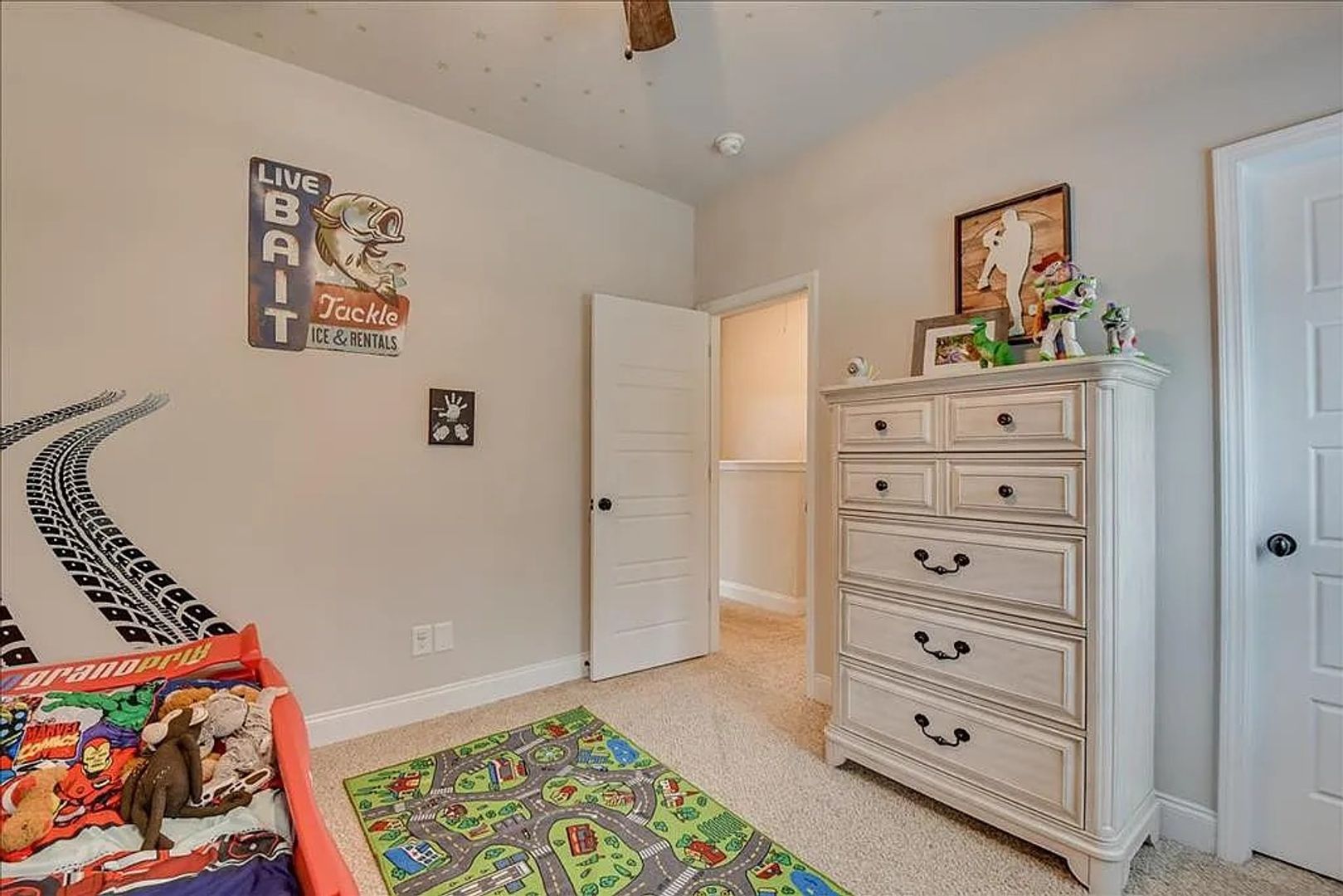 285 149 Beallwood Dr 8 of 12