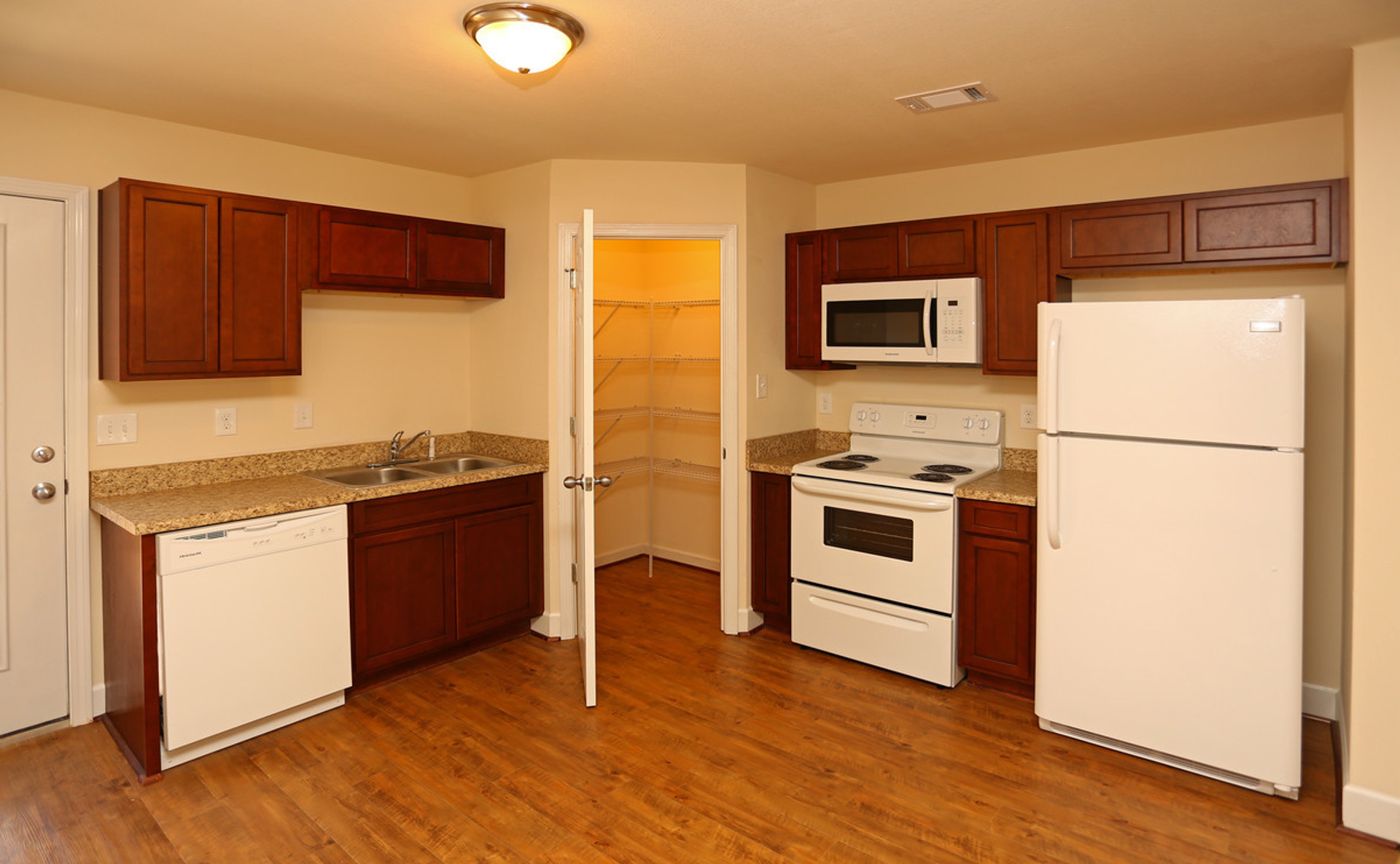 Augusta Townhome: 7310 Toby Court