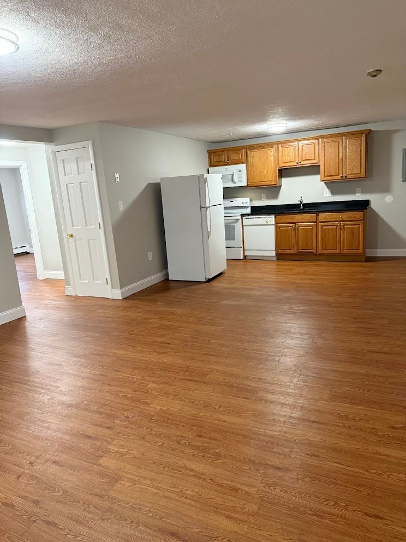 Chelsea Apartment: 86 Harvard St