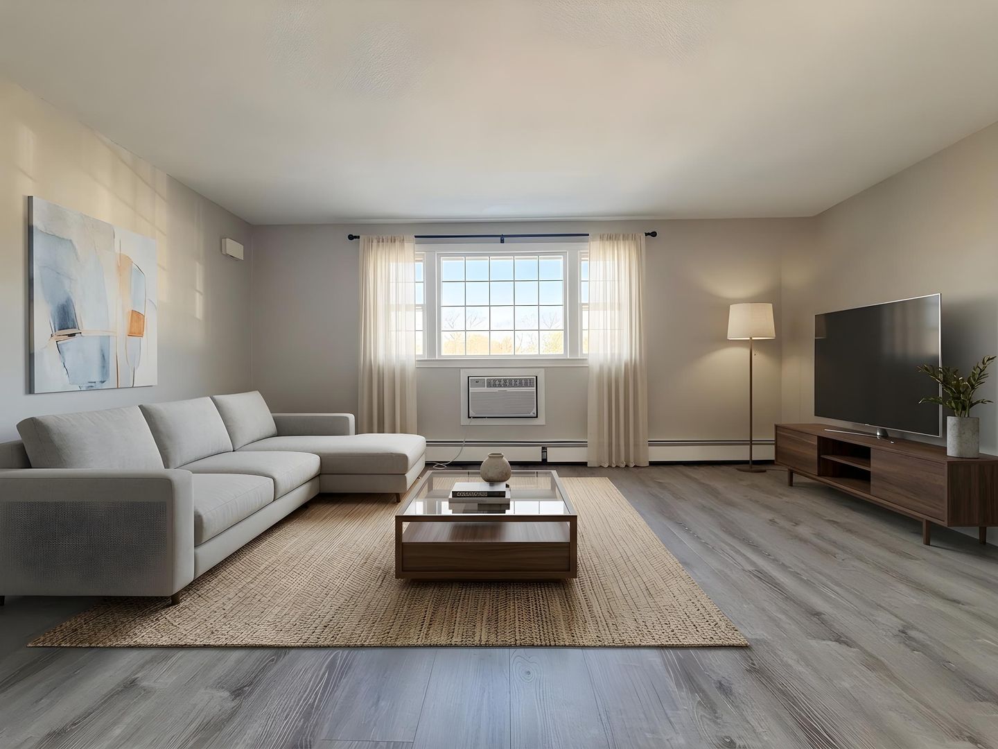 Salem Apartment: 1 Meisner Circle