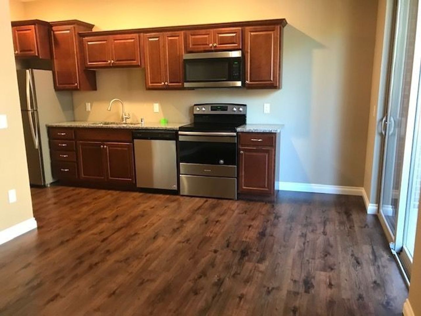 Onalaska Apartment: 2101 Abbey Road