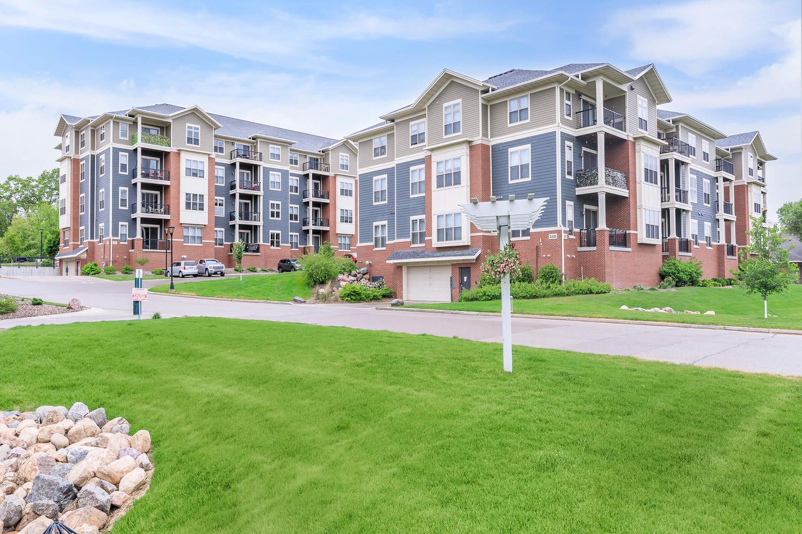Onalaska Apartment: 2101 Abbey Road