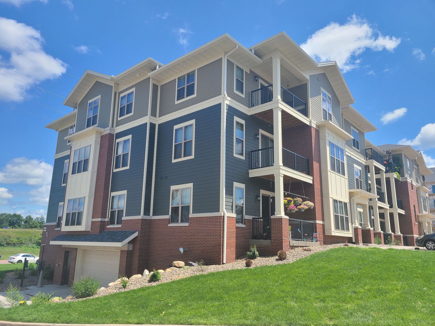 2101 Abbey Road, Onalaska, WI 54650