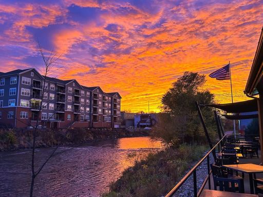 2-Bedroom, 2-Bath with Private Elevated Patio, Ground-Floor Entrance & River Views – photo 1
