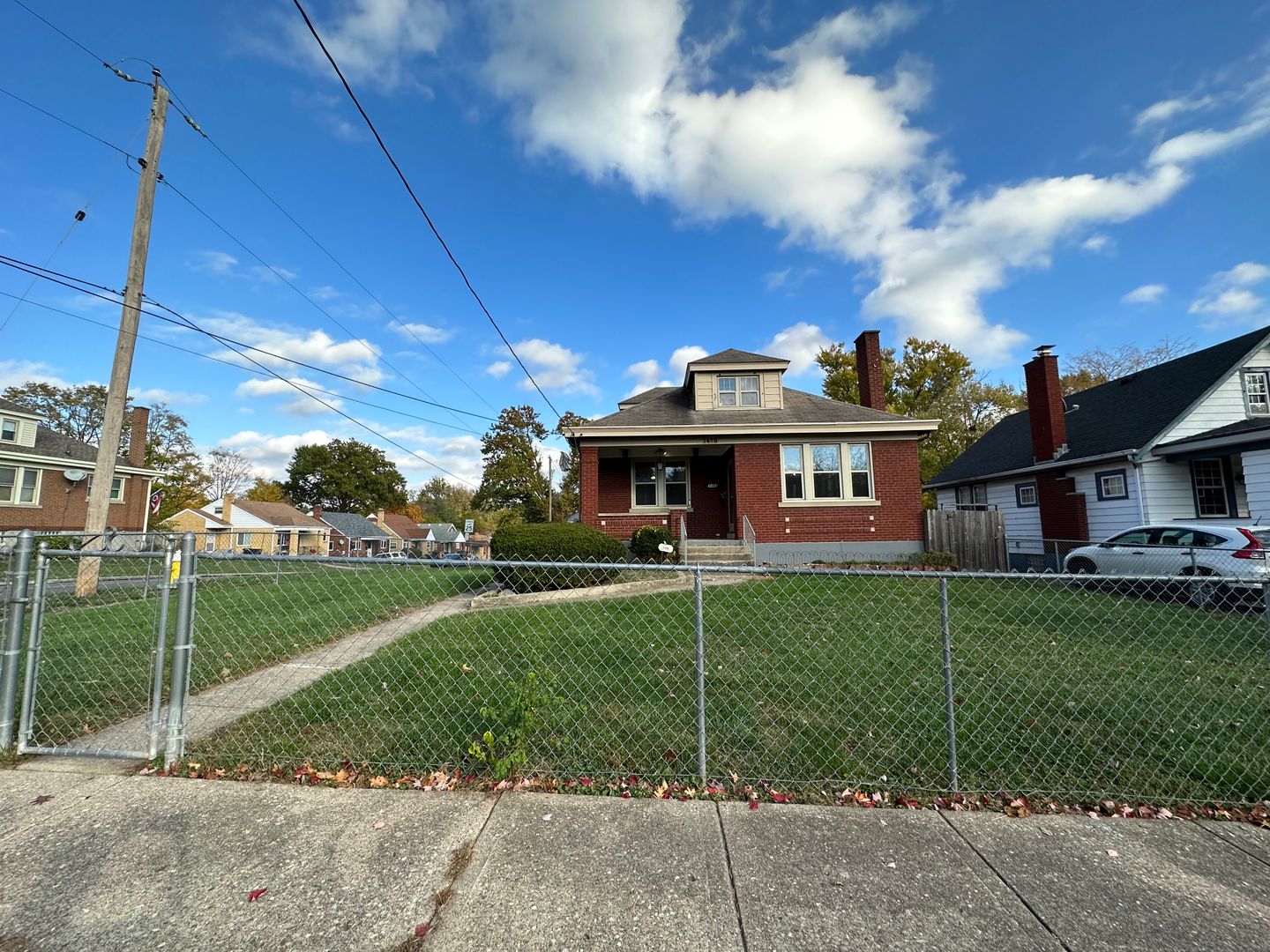Cincinnati House: 3468 Mayfair Ave.
