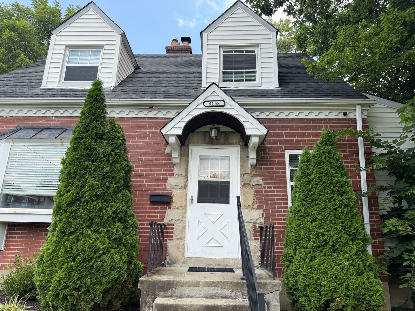 Cincinnati House: 4158 St Lawrence Ave.