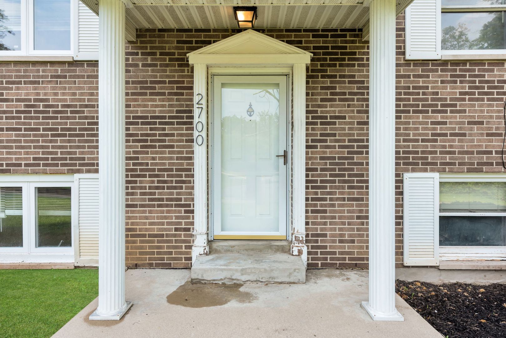 PHC- QUEENSWOOD DR. 2700 4 of 12