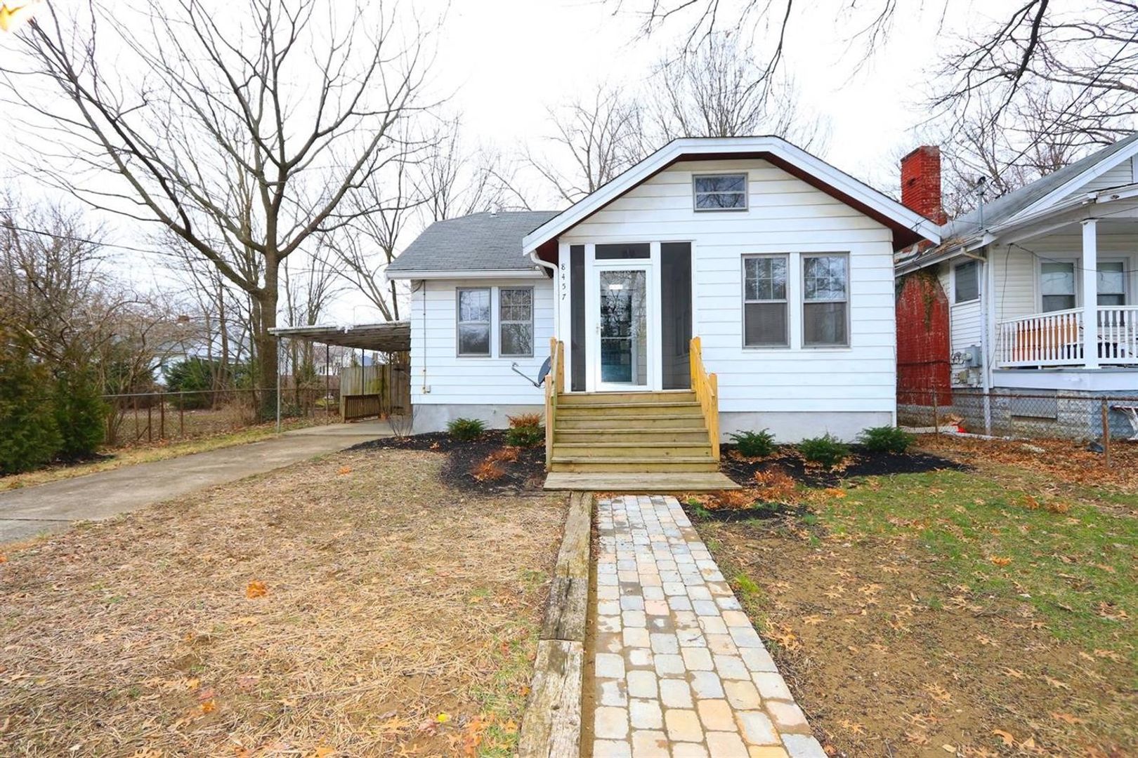 Cincinnati House: 8457 Vorhees Ln.