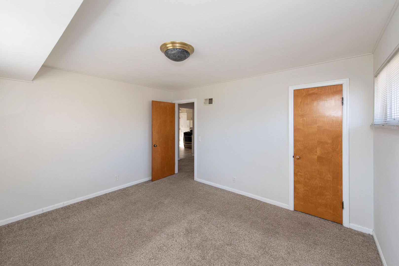 CTWR- NEISEL AVE 3071 28 of 46