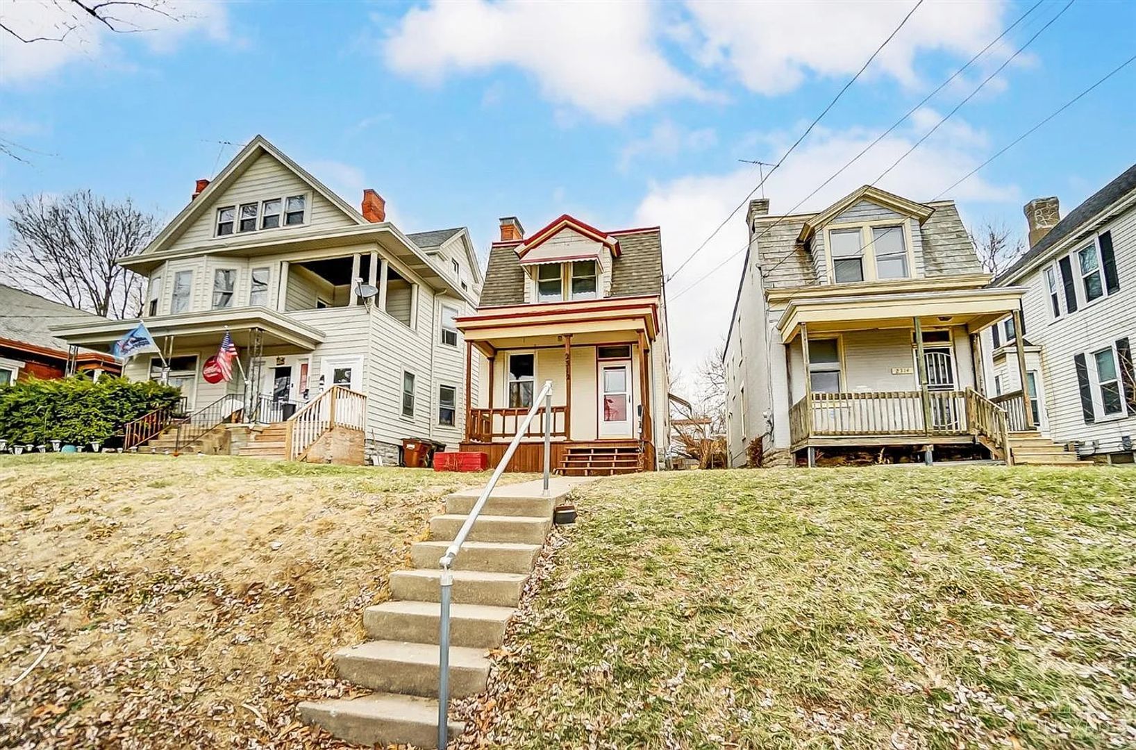 Cincinnati House: 2312 Norwood Ave.