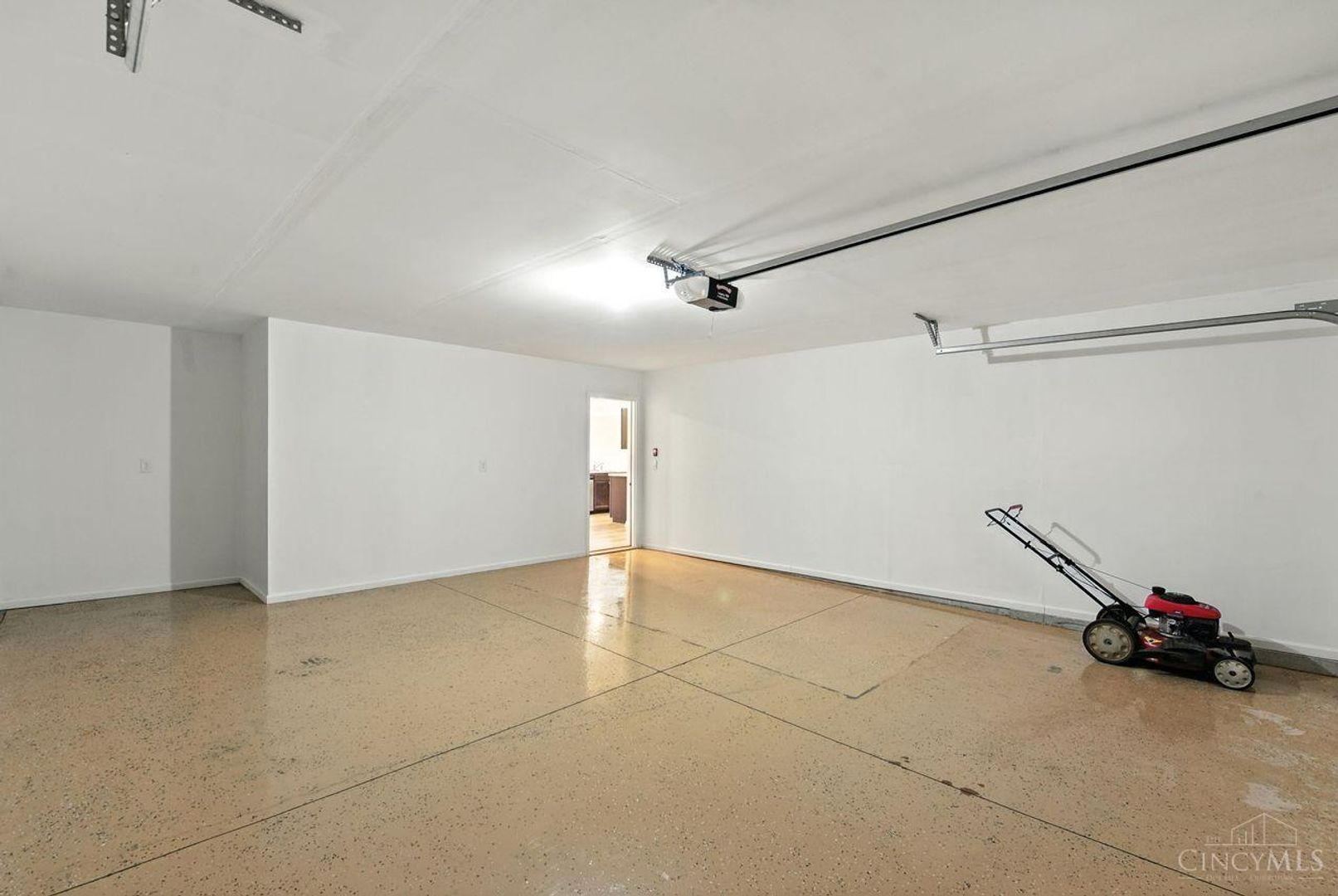 Parking at ZHA- LAKEVIEW 5001 (1 of 2)
