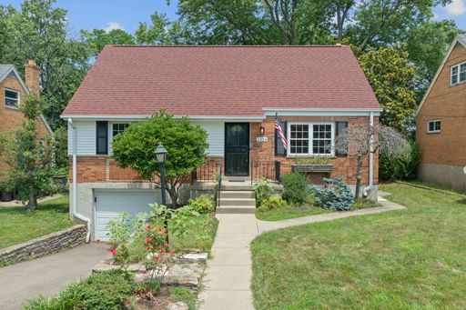Delhi Township- Cute Single Family 4 bed, 3 bath home! – photo 1