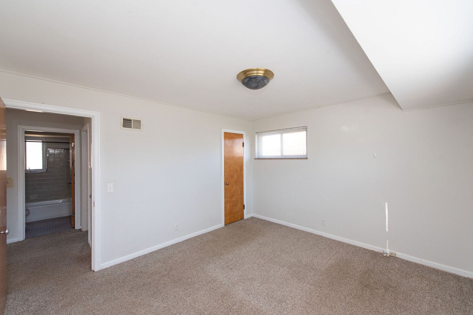 CTWR- NEISEL AVE 3071 27 of 46