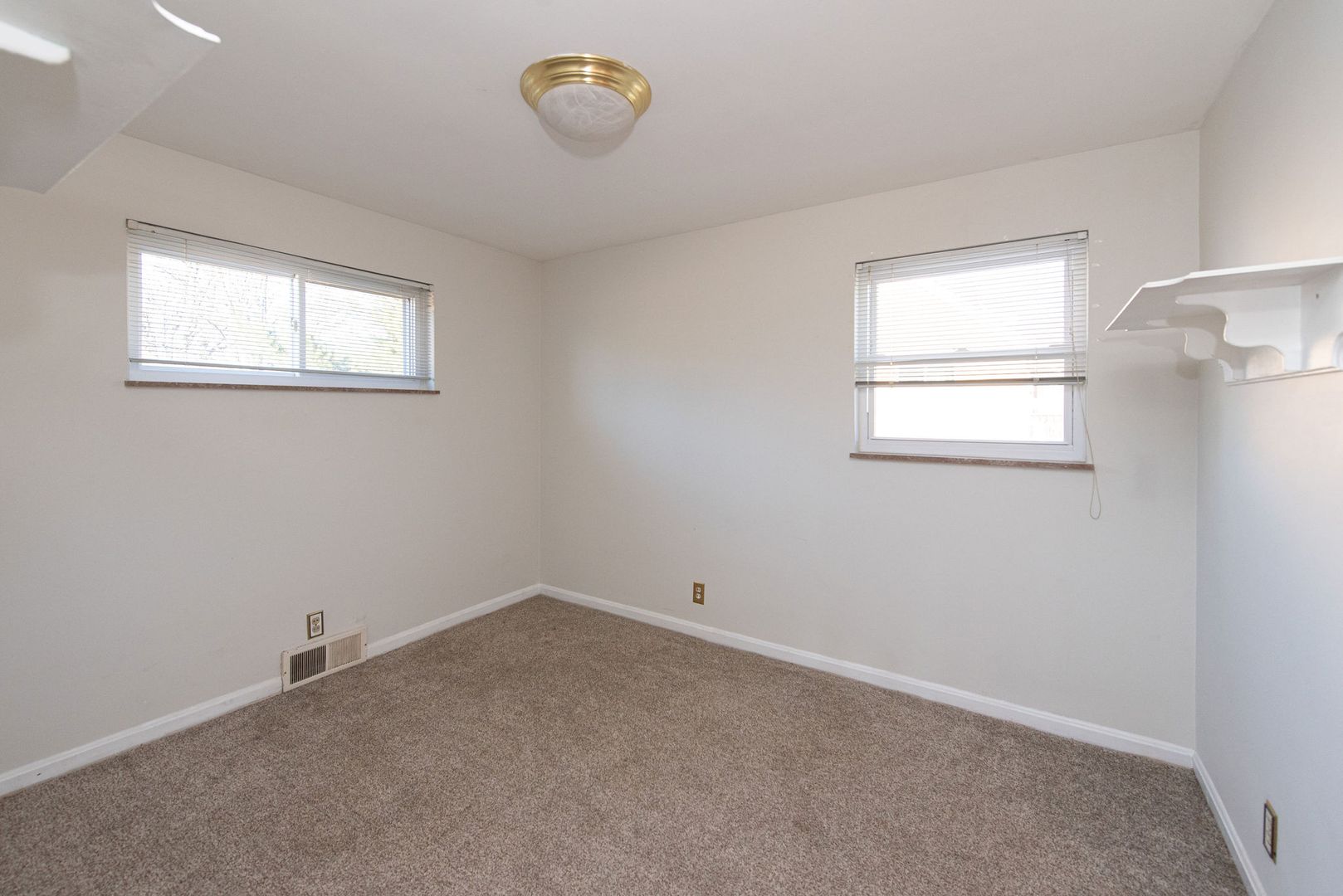 CTWR- NEISEL AVE 3071 22 of 46