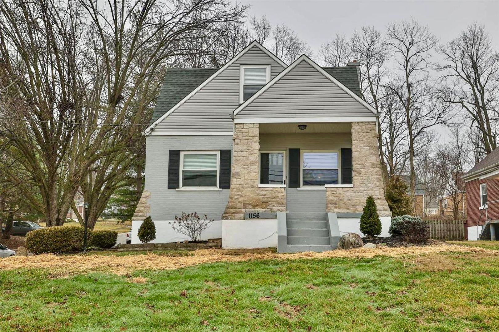 Cincinnati House: 1156 Covedale Ave.