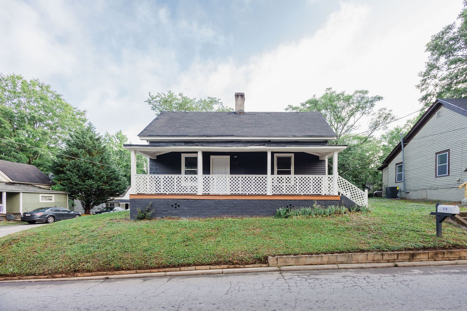 Griffin House: 519 West Cherry St