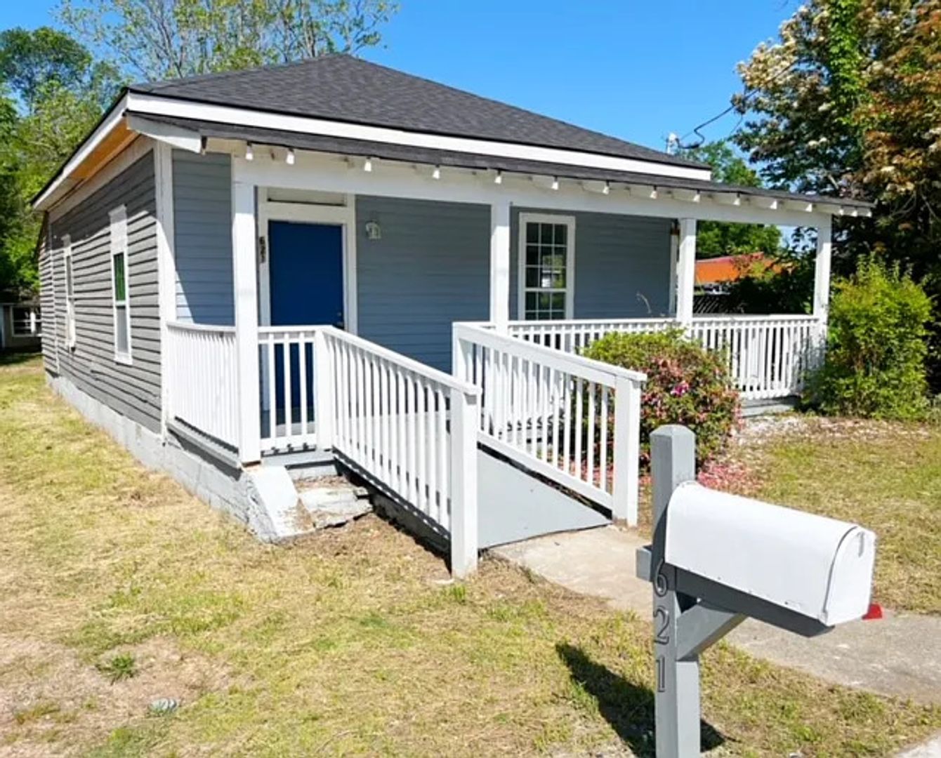 Griffin Apartment: 621 N 16th St