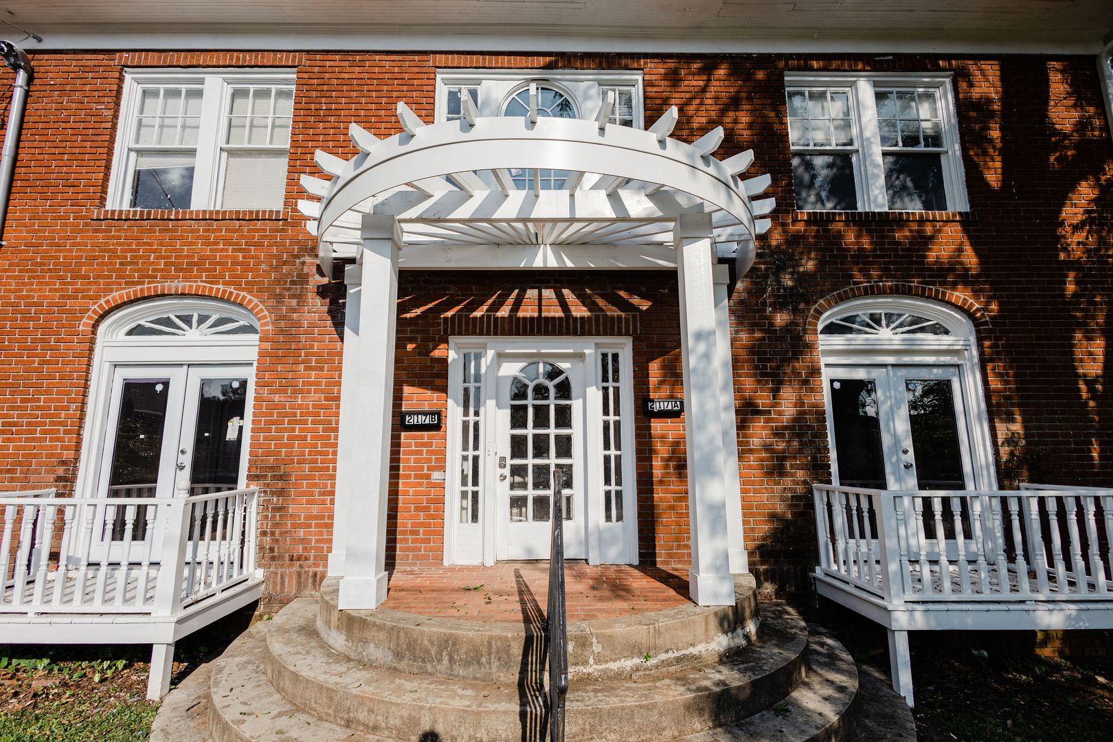 Griffin Apartment: 217 South 11 Street