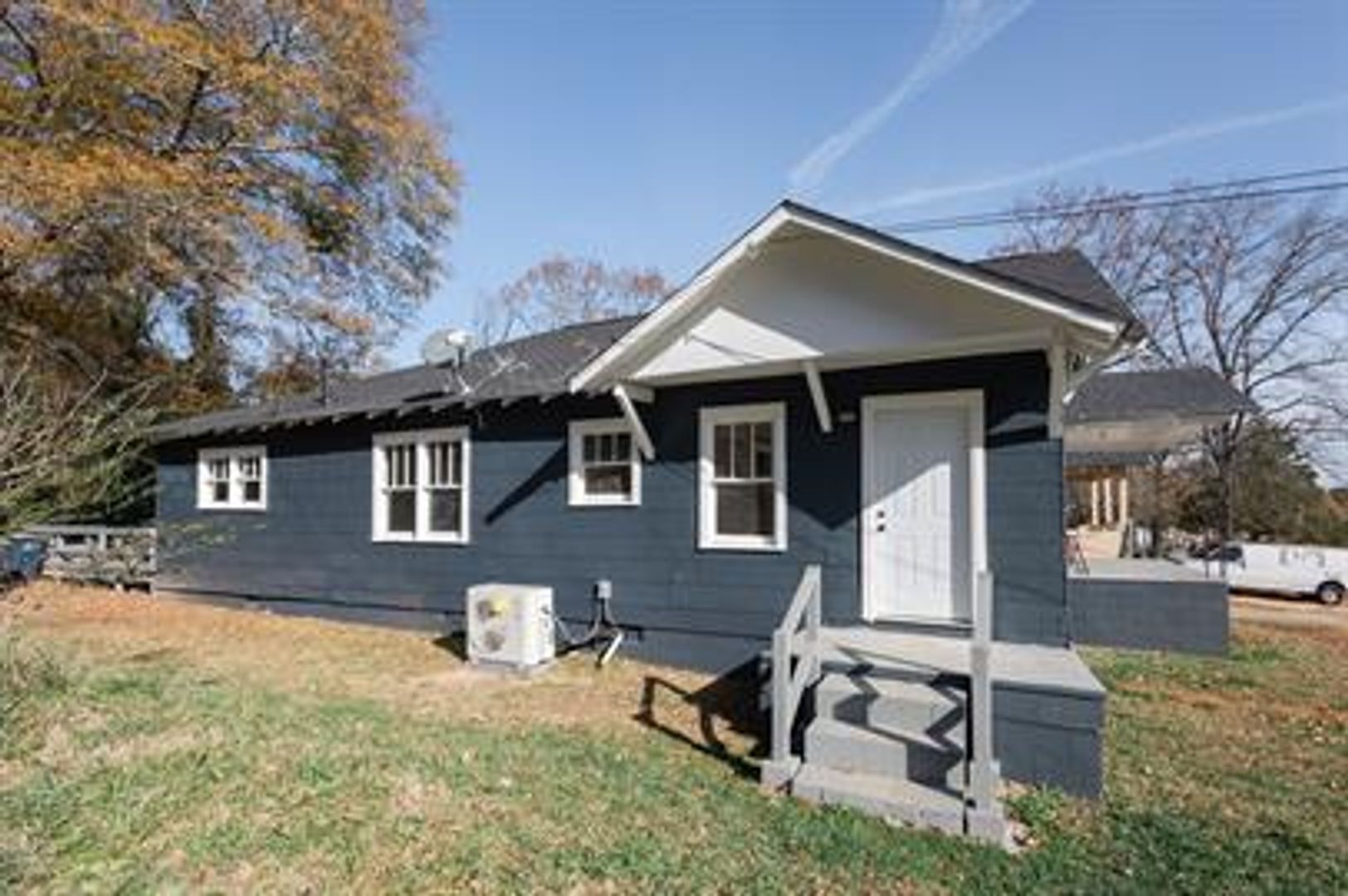 Griffin Apartment: 486 Hammond Drive