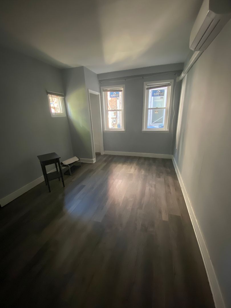 Phoenixville Apartment: 174-176 Bridge Street