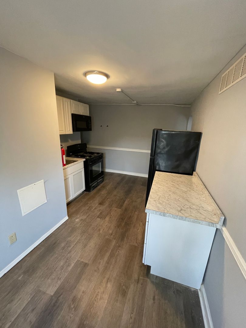 Phoenixville Apartment: 174-176 Bridge Street