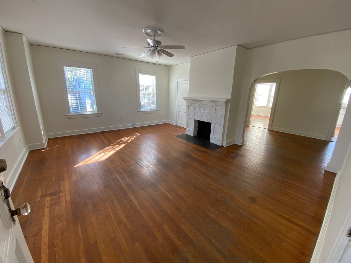 Savannah Apartment: 29 East 34th Street