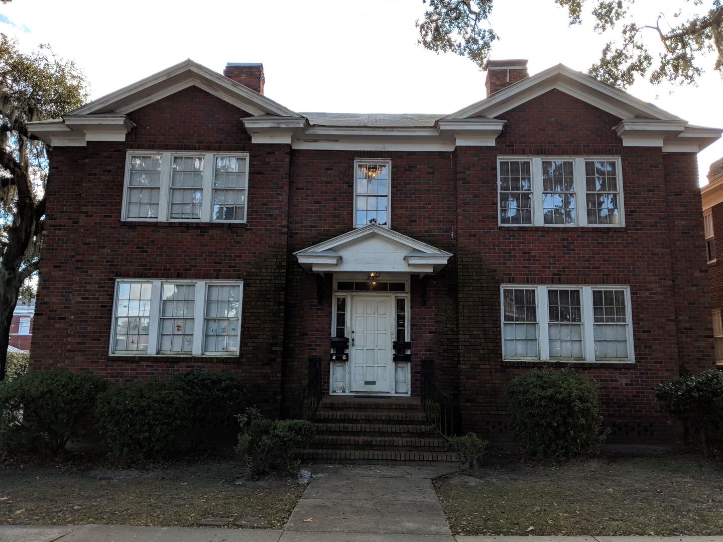 Savannah Apartment: 29 East 34th Street