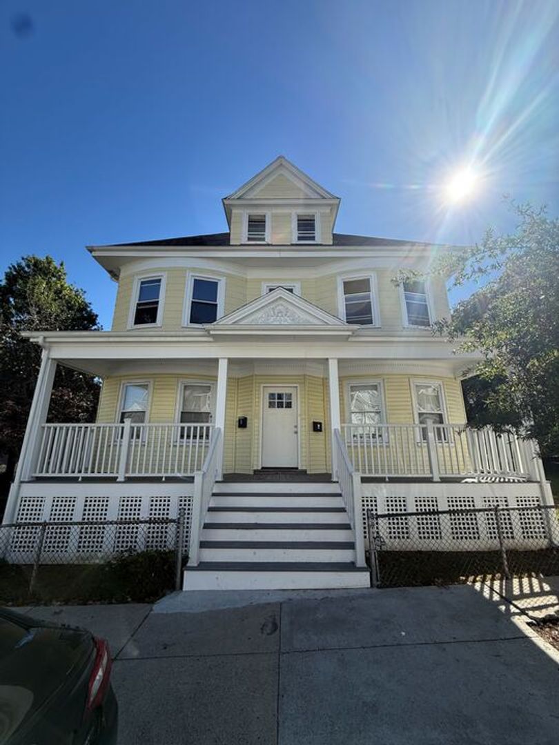 Dorchester Apartment: 2 Page Street